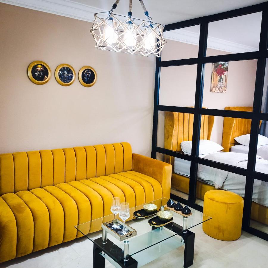 Nouveau Appartement Au Plein Centre-Ville En Face Hilton Tanger Extérieur photo
